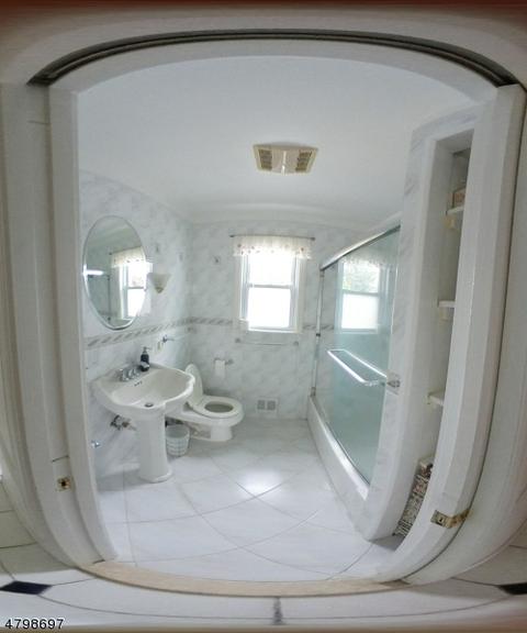 984 Moessner Ave, Union, NJ 07083 photo 9