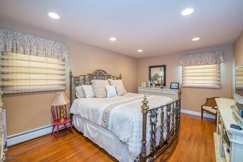 15 Amboy Rd, Wayne, NJ 07470 photo 12