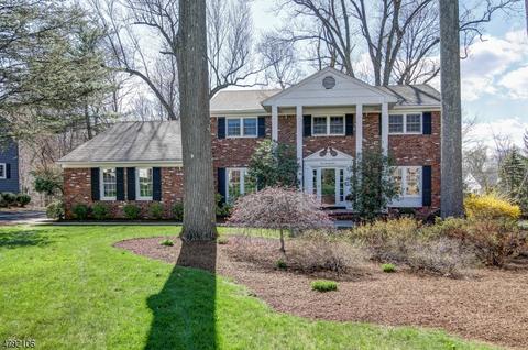 174 Spring Ridge Dr, Berkeley Heights, NJ 07922 photo 1