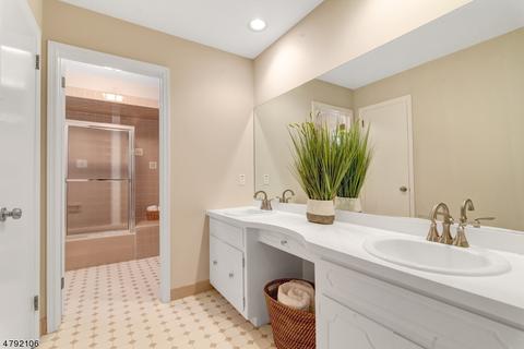 174 Spring Ridge Dr, Berkeley Heights, NJ 07922 photo 18