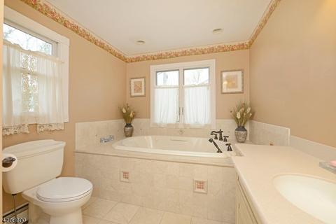 9 Seneca Trl, Wayne, NJ 07470 photo 23