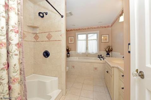 9 Seneca Trl, Wayne, NJ 07470 photo 21