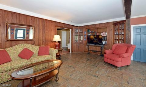 9 Seneca Trl, Wayne, NJ 07470 photo 7