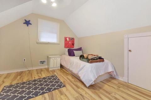95 Joerg Ave, Nutley, NJ 07110 photo 20