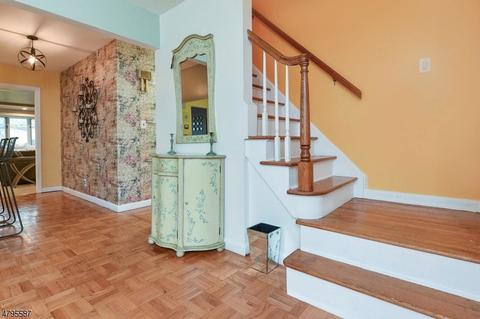 95 Joerg Ave, Nutley, NJ 07110 photo 5