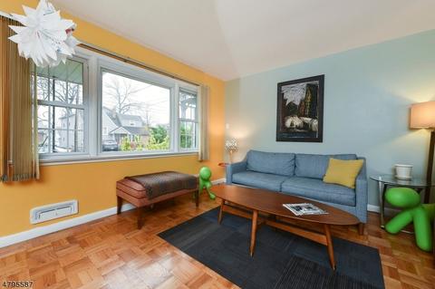 95 Joerg Ave, Nutley, NJ 07110 photo 2