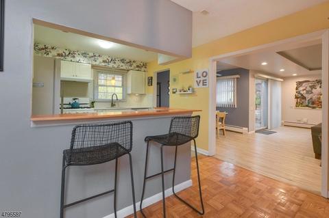 95 Joerg Ave, Nutley, NJ 07110 photo 6