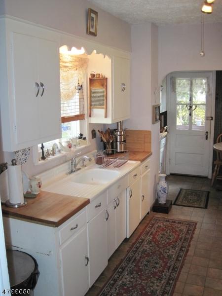 152 Ohlson Ave, Nutley, NJ 07110 photo 10