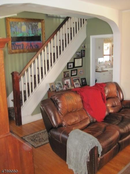 152 Ohlson Ave, Nutley, NJ 07110 photo 6