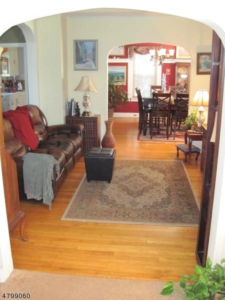 152 Ohlson Ave, Nutley, NJ 07110 photo 5