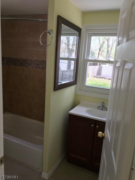 608 E 3rd St, Plainfield, NJ 07060 photo 15