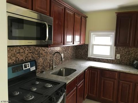 608 E 3rd St, Plainfield, NJ 07060 photo 11