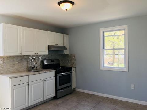 1537 W 3rd St, Plainfield, NJ 07060 photo 1