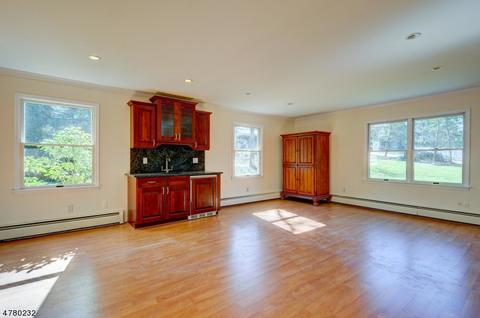 84 Overlook Ave, Wayne, NJ 07470 photo 9