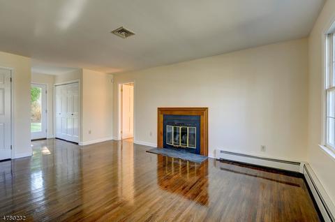 84 Overlook Ave, Wayne, NJ 07470 photo 3