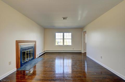 84 Overlook Ave, Wayne, NJ 07470 photo 5