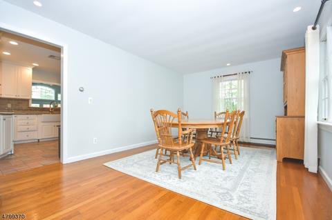 196 Ratzer Rd, Wayne, NJ 07470 photo 8