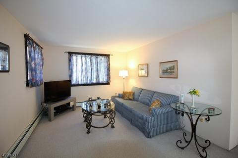1018 Ringwood Ave, Haskell, NJ 07420 photo 3