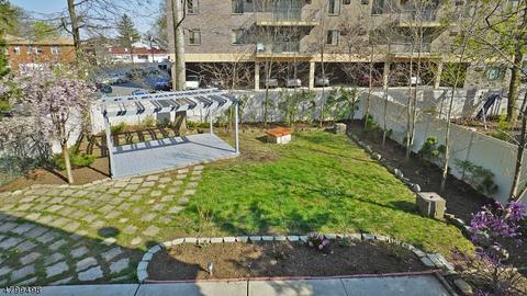 140 Clarendon Pl, Hackensack, NJ 07601 photo 17