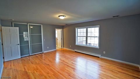 140 Clarendon Pl, Hackensack, NJ 07601 photo 10