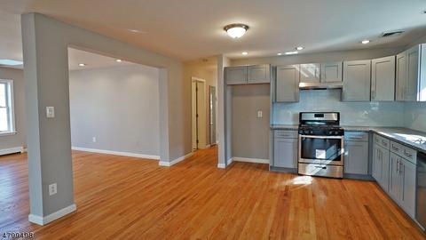140 Clarendon Pl, Hackensack, NJ 07601 photo 6