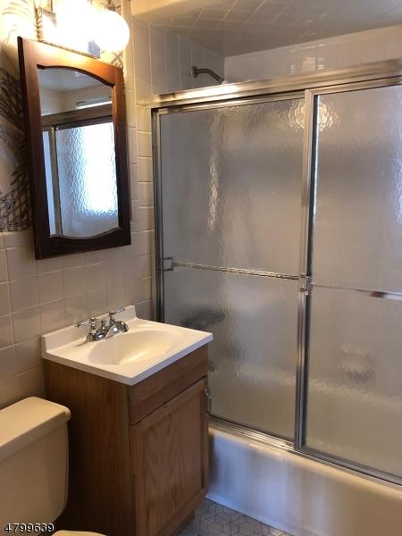 6 Craig Pl, Nutley, NJ 07110 photo 8