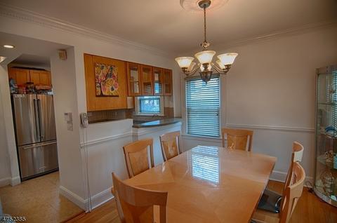 11 Willowmere Ave, Montclair, NJ 07042 photo 5
