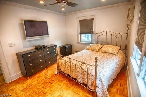 11 Willowmere Ave, Montclair, NJ 07042 photo 8