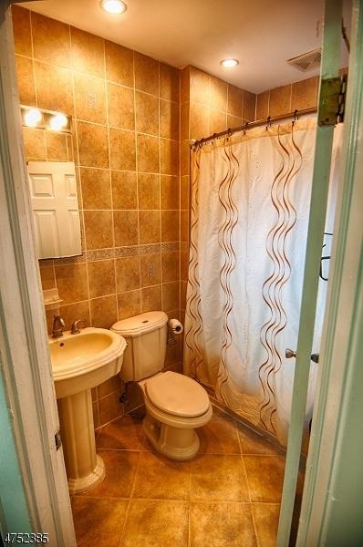 11 Willowmere Ave, Montclair, NJ 07042 photo 11