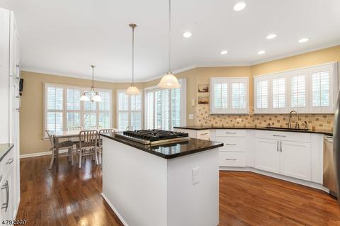 2 Barnstable Rd, Berkeley Heights, NJ 07922 photo 11