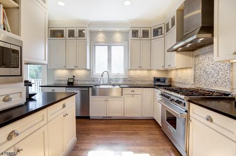 20 De Bary Pl, Summit, NJ 07901 photo 12