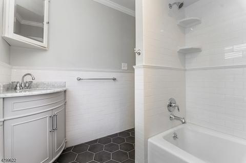 594 Springfield Ave, Summit, NJ 07901 photo 13