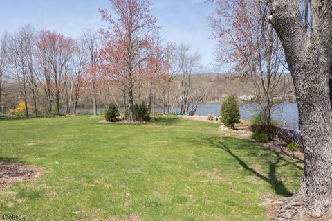 17 Meadowbrook Rd, Randolph, NJ 07869 photo 4