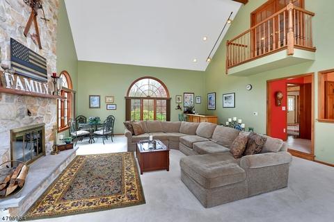 3 Rachel Ct, Hampton, NJ 08827 photo 8