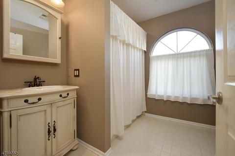 704 Park Pl, Springfield, NJ 07081 photo 13