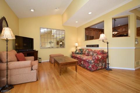 704 Park Pl, Springfield, NJ 07081 photo 6