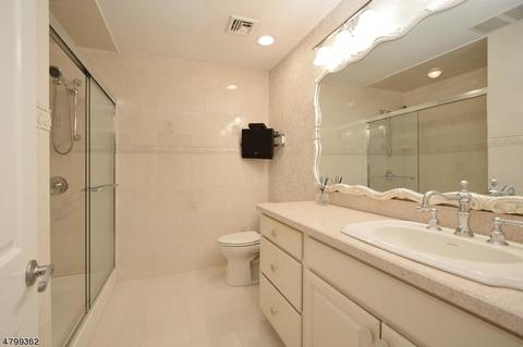 704 Park Pl, Springfield, NJ 07081 photo 11
