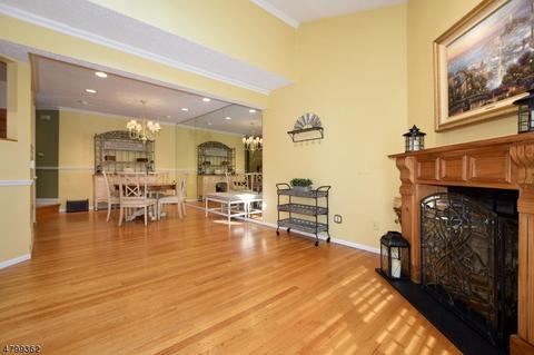 704 Park Pl, Springfield, NJ 07081 photo 4