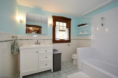 66 Summit Ave, North Plainfield, NJ 07060 photo 14