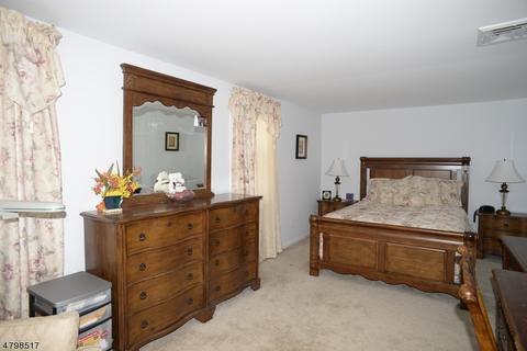 52 Greenrale Ave, Wayne, NJ 07470 photo 14