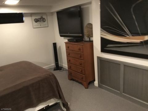 505 Clinton Ave, Middlesex, NJ 08846 photo 8