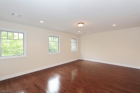 51 Eggers Ct, Summit, NJ 07901 photo 9