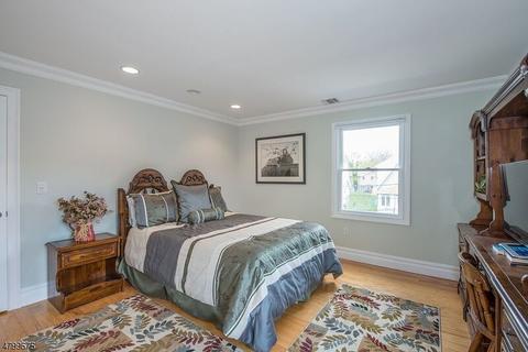 17 Willow Pl, Nutley, NJ 07110 photo 17