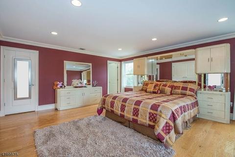 17 Willow Pl, Nutley, NJ 07110 photo 13