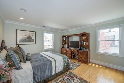 17 Willow Pl, Nutley, NJ 07110 photo 16