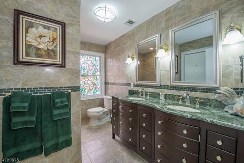 17 Willow Pl, Nutley, NJ 07110 photo 18