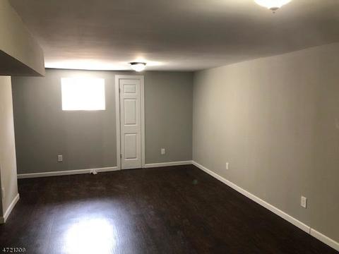 20 Bailey Ave, Hillside, NJ 07205 photo 8