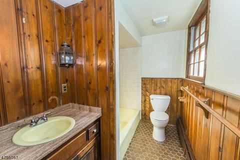 44 Shady Ter, Wayne, NJ 07470 photo 15