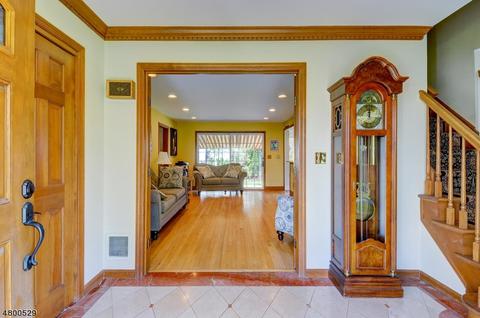 3 Ruskin Ct, Wayne, NJ 07470 photo 4