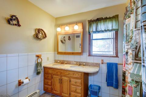 3 Ruskin Ct, Wayne, NJ 07470 photo 16